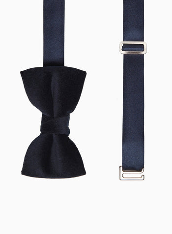 Chelsea Clothing Company Bow Tie Bow Tie in Navy Velvet