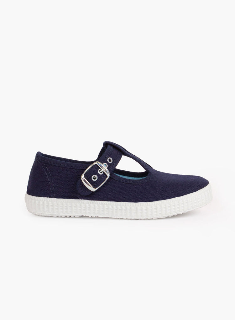 Hampton Canvas Canvas Shoes Hampton Canvas Nantucket Shoes in Navy