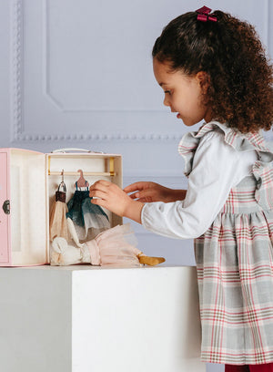 Le Toy Van Mixer Set  Trotters Childrenswear – Trotters Childrenswear USA